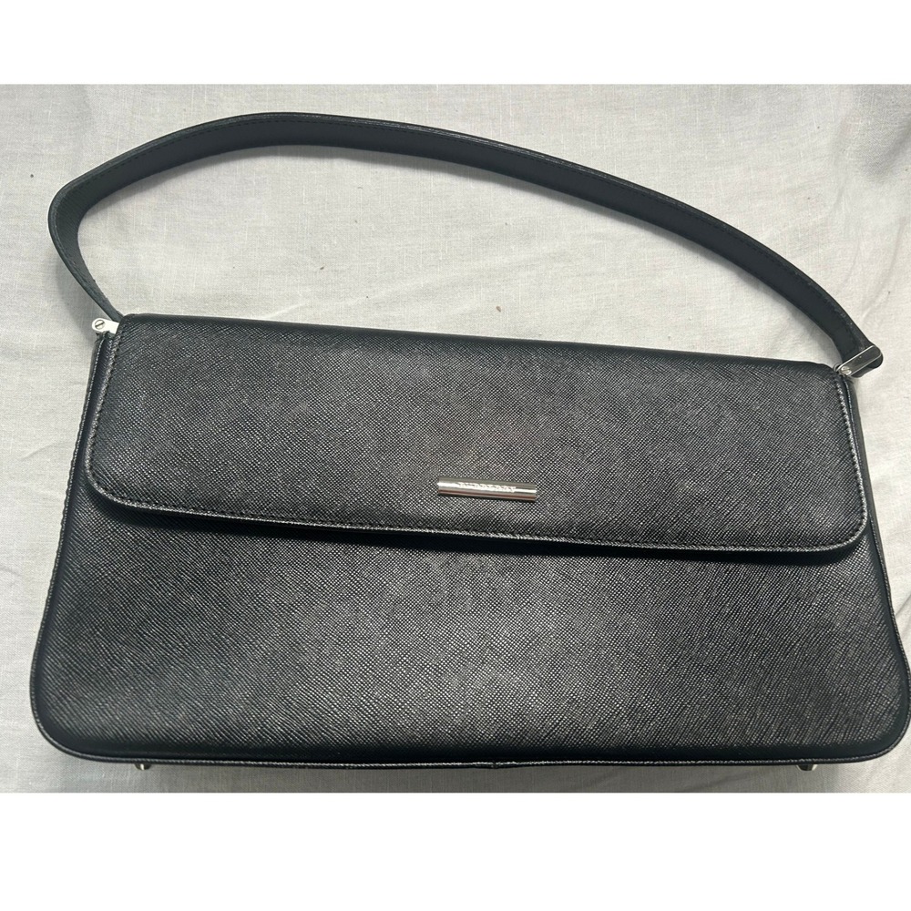 Burberry Black Textured Leather Flap Shoulder Bag Nova Check Lining COA # 420